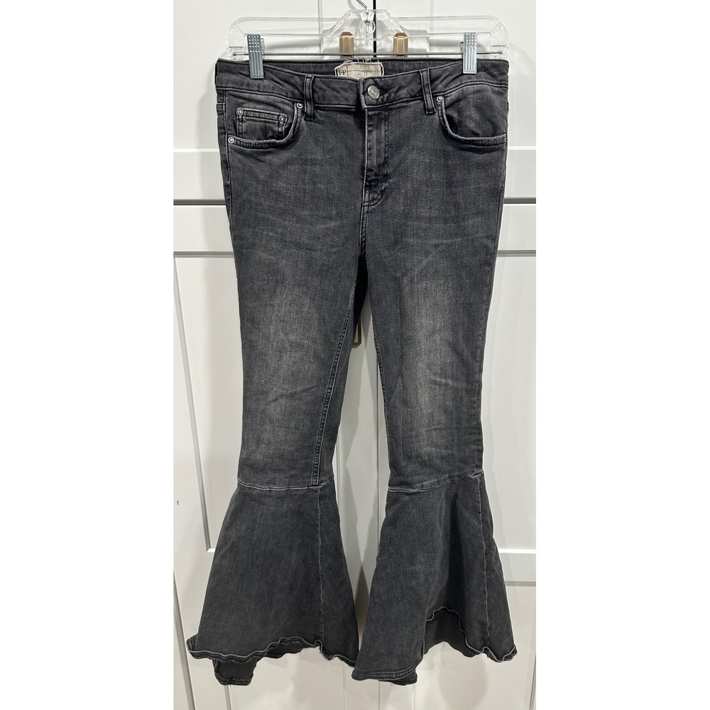 Free People Black Bell Bottom Jeans Flare Leg Denim Size 28‎